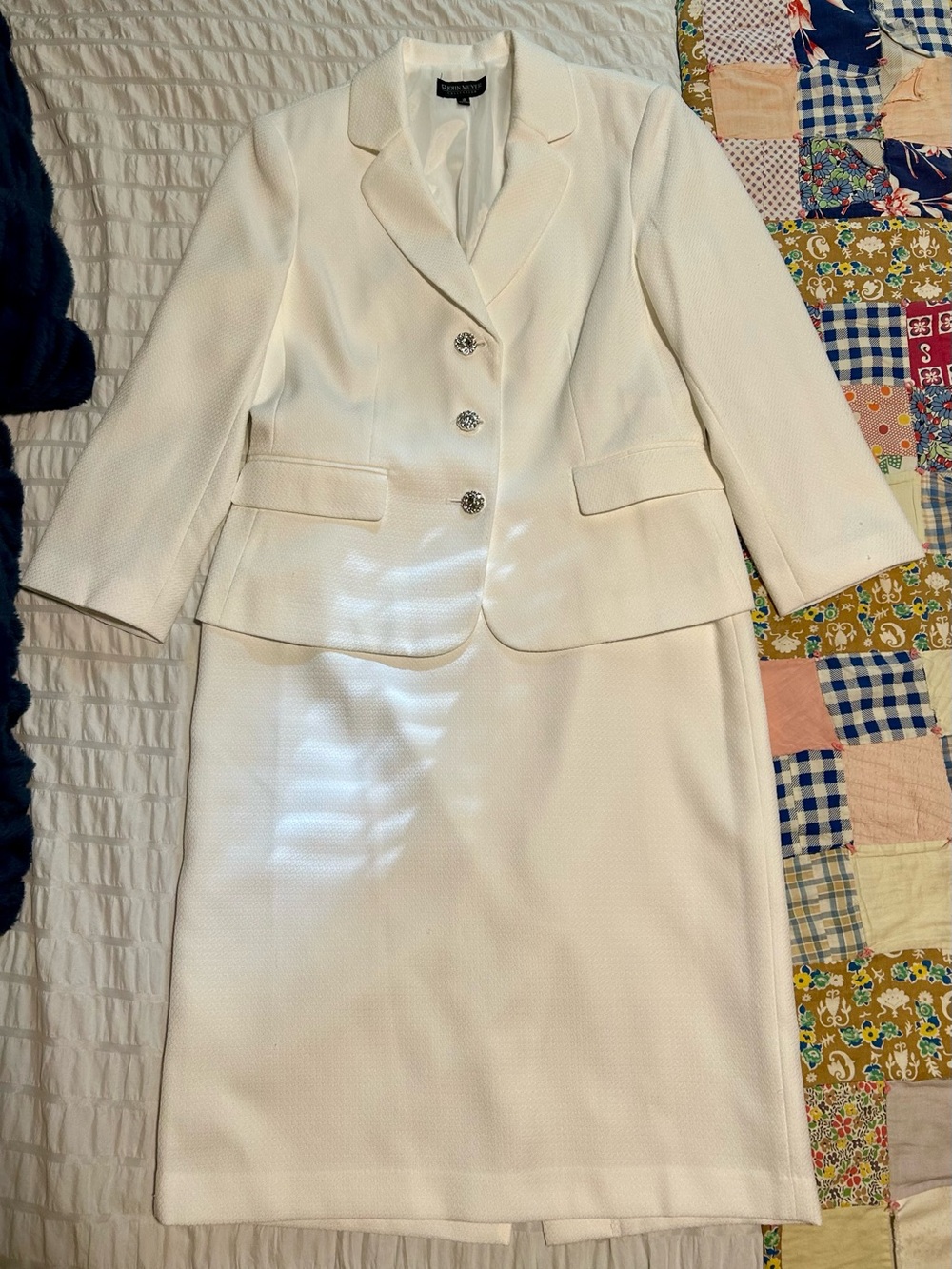 White Textured Two-Piece Skirt Suit - Classic Button Jacket & Pencil Skirt